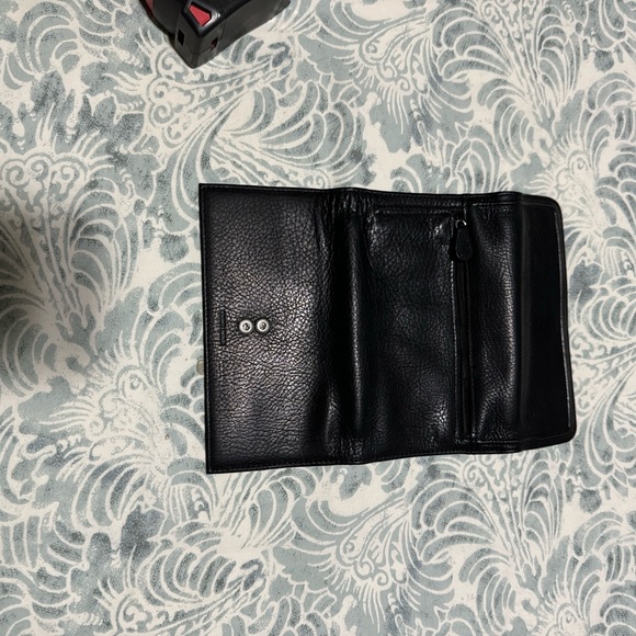 Ladies leather wallet - Picture 2 of 8